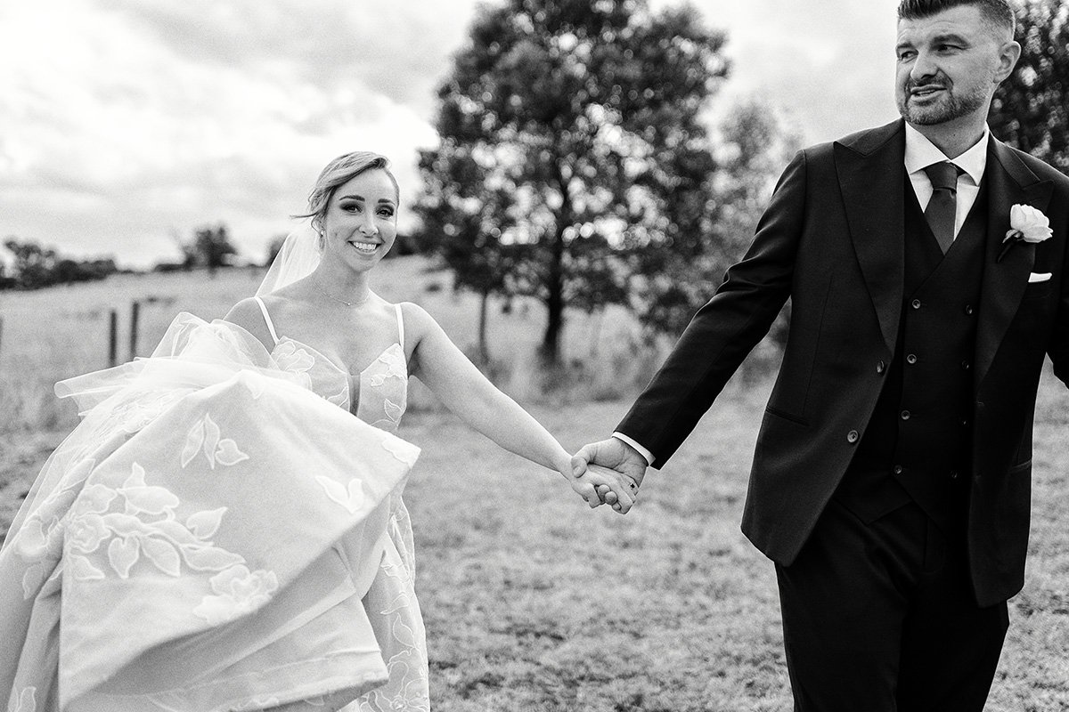 A moment from Lauren & Mladen's wedding story at Re'em Yarra Valley, story image 11