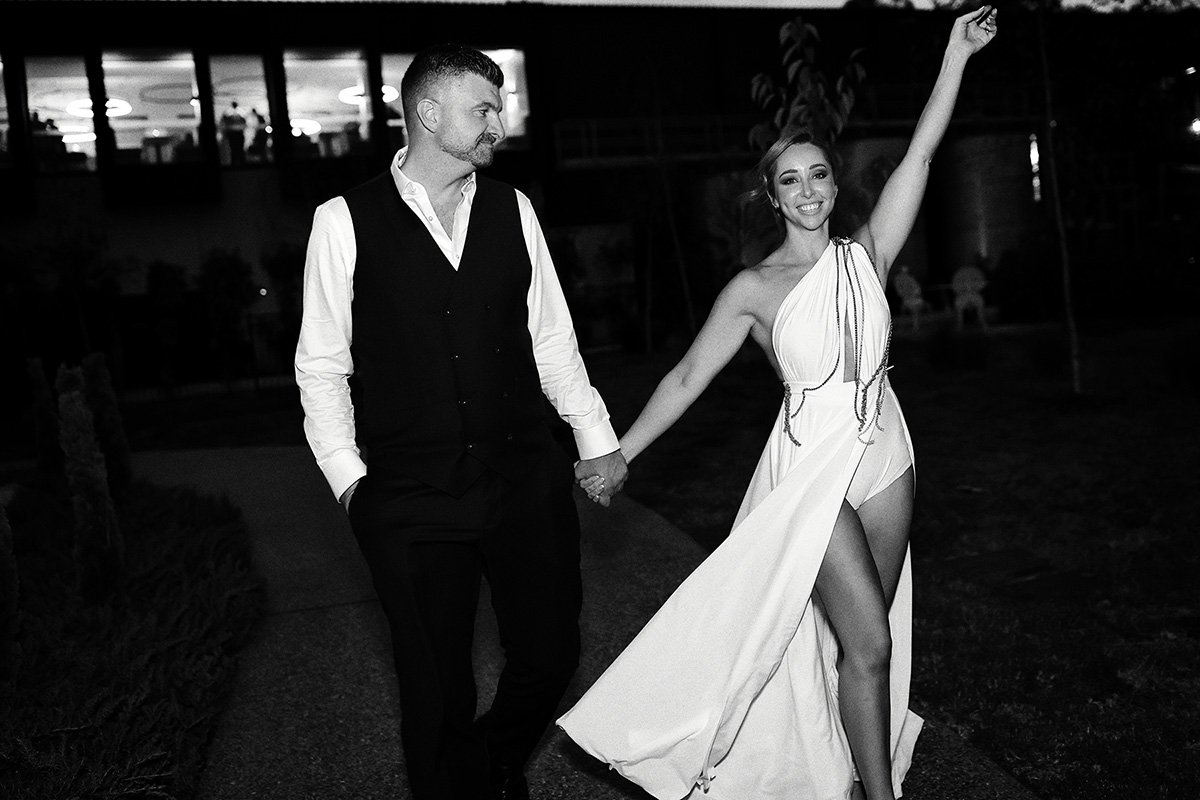 A moment from Lauren & Mladen's wedding story at Re'em Yarra Valley, story image 13