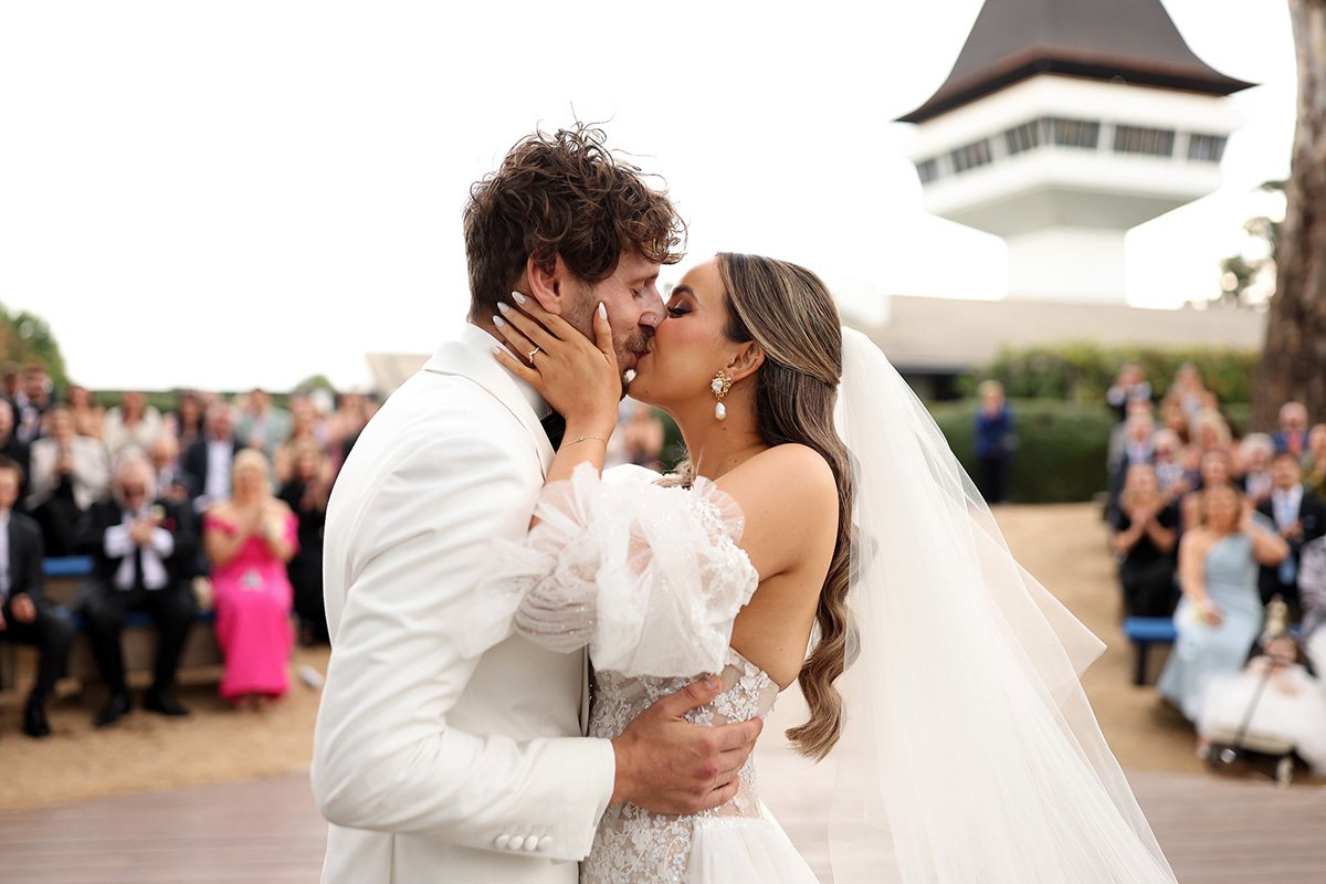 A moment from Raffaella & Chris's wedding story at Mitchelton Estate, story image 6